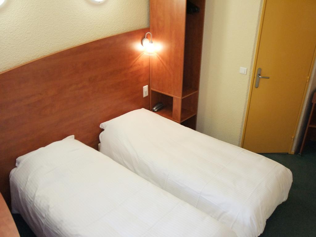 Adams Hotel Metz Quarto foto